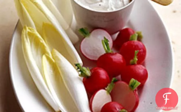 Crudites Com Molho De Queijo De Cabra