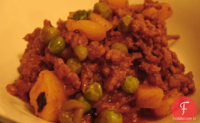 Kheema doce e azedo (carne picada)