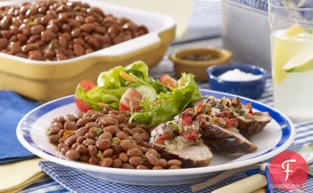 Lombo de porco com tomate carbonizado e salsa Jalapeno