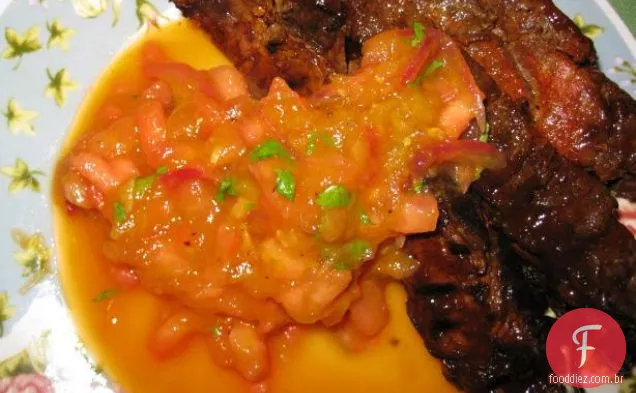 Saia Bife Com Vermelho Chile Coentro Chimichurri