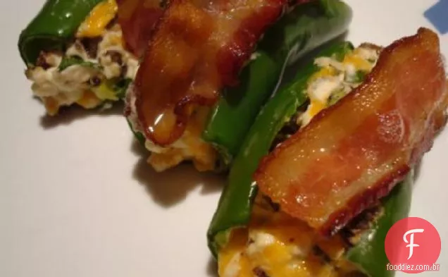 Jalapenos Recheados Cobertos Com Bacon