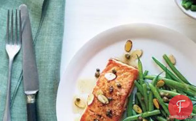 Receita De Salmão Com Manteiga Marrom E Amêndoas