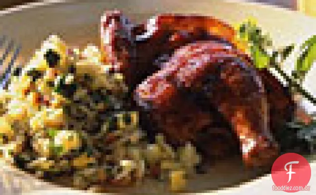 Galinhas Cornish embrulhadas em Bacon com esmalte balsâmico de framboesa