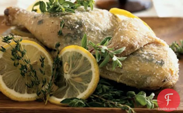Galinha Cornish Com Crosta De Sal