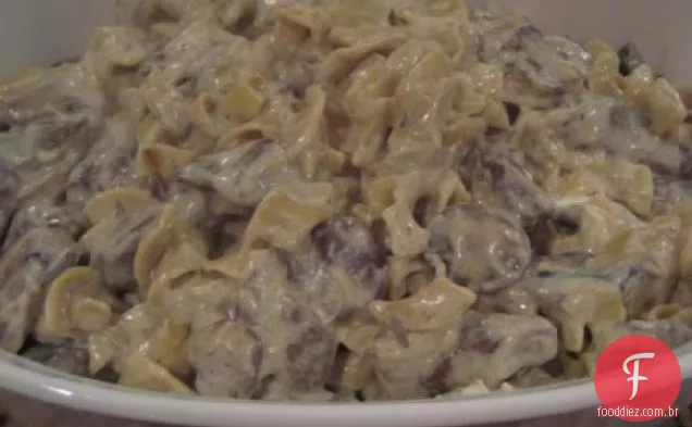 Stroganoff De Carne Fácil De Um Prato
