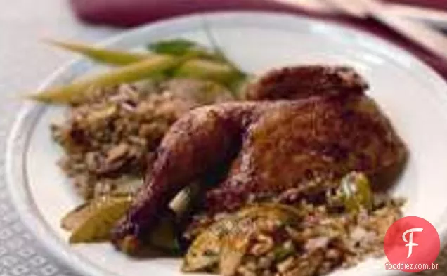 Roast Romã E Noz Cornish Jogo Galinha Com Cuscuz