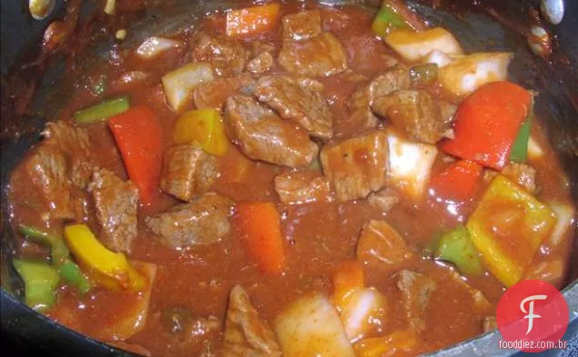 Carne mexicana em molho