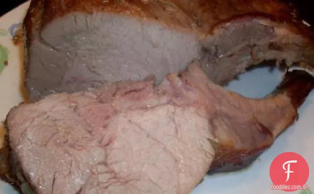 Cremalheira assada bordo da carne de porco