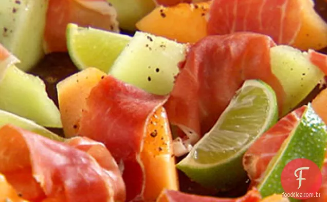 Prosciutto com fruta fresca
