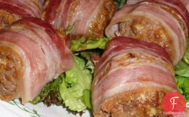 Mini pães de carne embrulhados em Bacon
