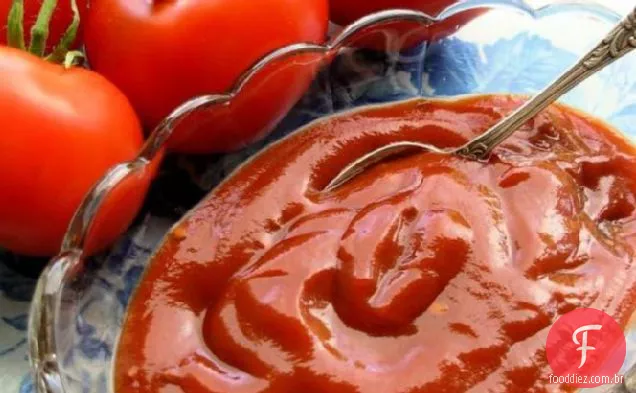 Ketchup Quente Vermelho Esfumaçado!