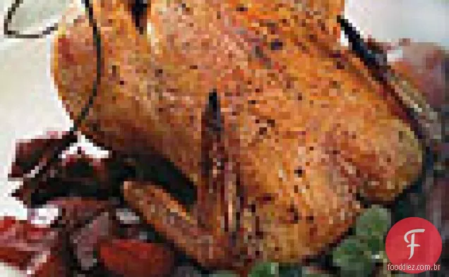 Galinhas de caça da Cornualha com Pancetta, bagas de zimbro e beterraba
