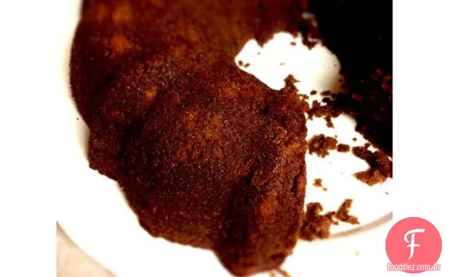 Pão De Gengibre Embebido Em Farinha