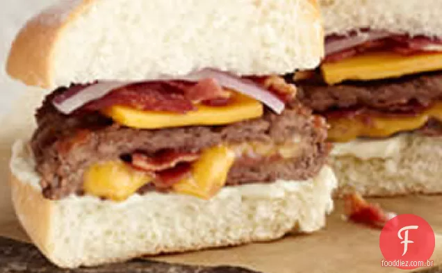 Bacon Cheesy-Hambúrgueres Recheados