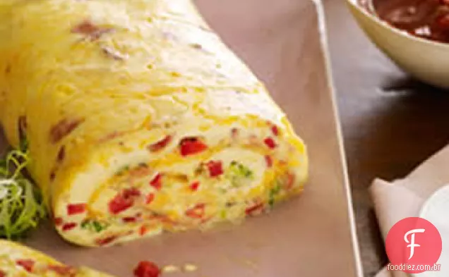 Bacon omelete rolo com Salsa