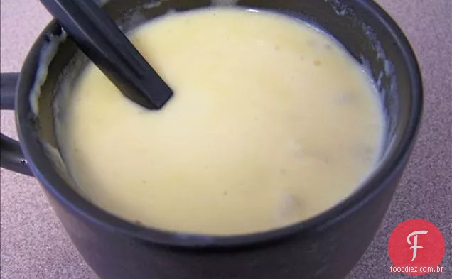 Goulash com pimentão verde e macarrão