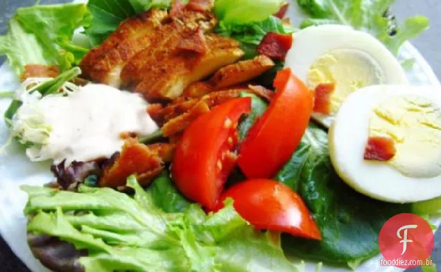 Salada de frango BLT