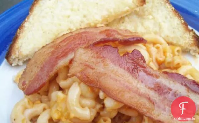Caçarola de macarrão e Bacon