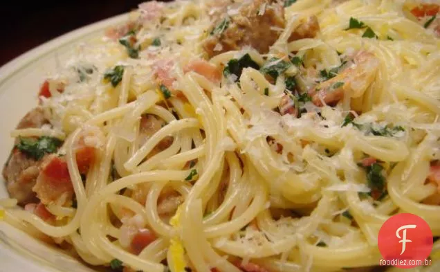 Salsicha Carbonara
