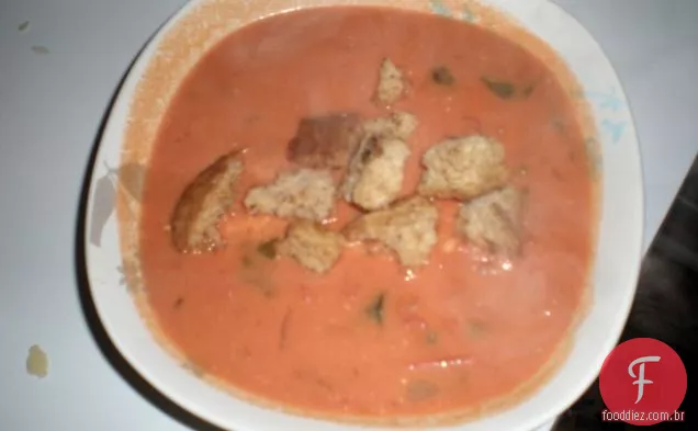 Tomate Bisque Com Croutons De Alho