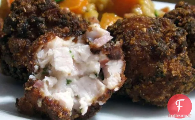Recheio De Pão Com Peras, Bacon, Nozes E Cebolas Caramelizadas