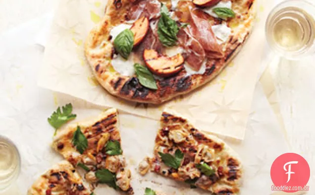 Pizzas grelhadas com amêijoas e Bacon