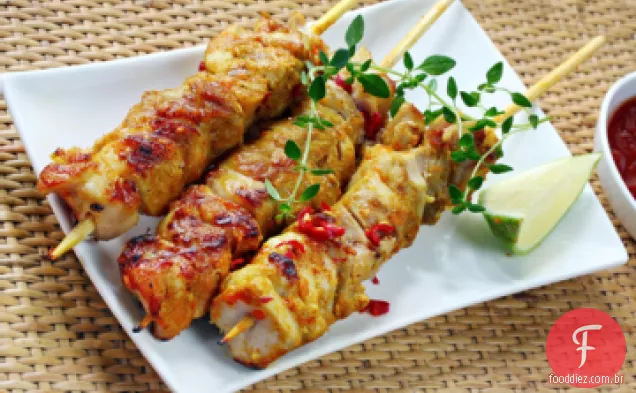 Espetos De Frango Grelhado Com Alho Picante