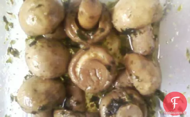Cogumelos Marinados À Minha Maneira