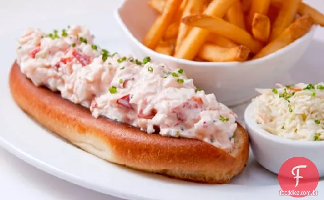 Lure Fishbar's Lobster Roll