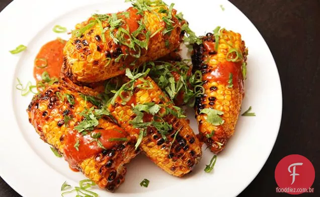 Milho grelhado com molho miso Coreano picante