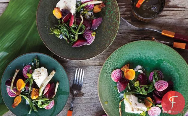 Beterraba grelhada com vinagrete de sementes de Burrata e papoula