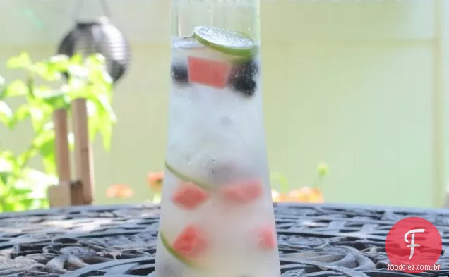 Melancia e amora-preta Sangria