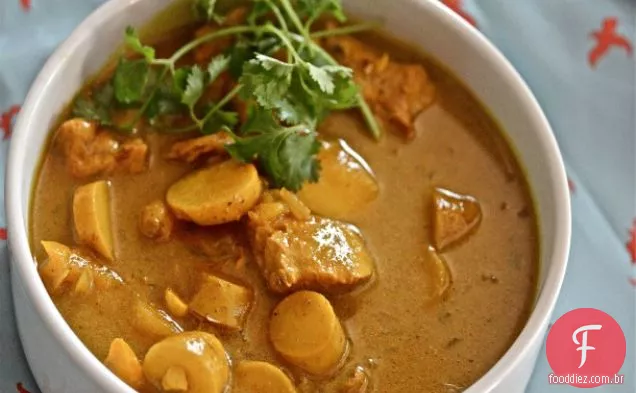 Curry De Frango Jamaicano