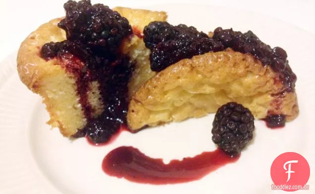 Cakelets de Chocolate branco com Blackberry Cabernet Gastrique