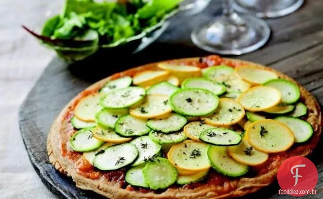 Abobrinha e Damasco Socca Tart de ' The French Market Cookbook