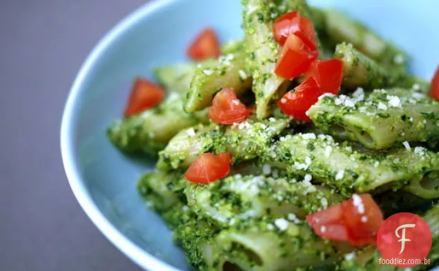 Couve E Pesto De Noz