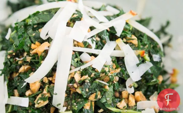 Salada De Amêndoa De Couve E Marcona
