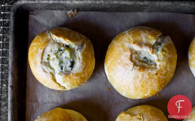 Batata Vermelha Knish Com Couve, Alho-Poró E Cream Cheese