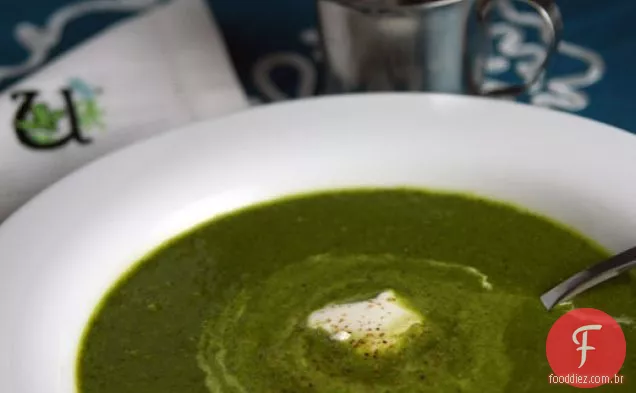 Sopa De Couve E Maçã