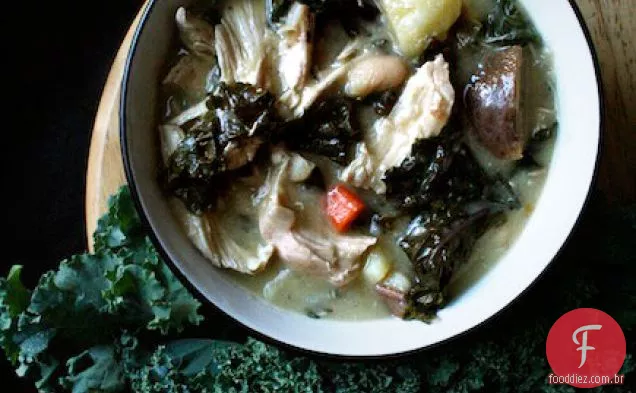 Ensopado De Frango Com Couve E Feijão Cannellini