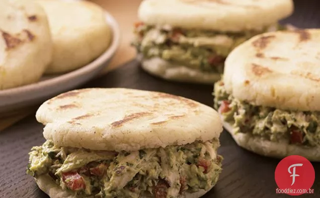 Reina Pepiada Arepas