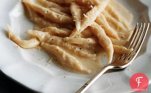 Nhoque da Ístria com creme de Trufa