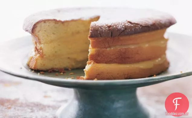 Bolo De Limão Meyer com creme de lavanda