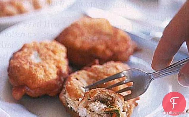 Bolinhos de abobrinha, queijo e ervas