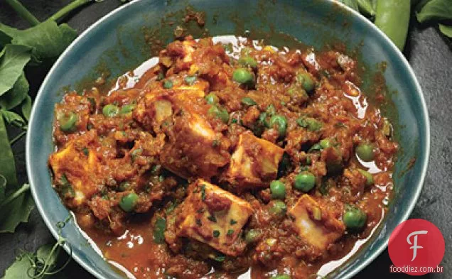 Paneer Curry com ervilhas