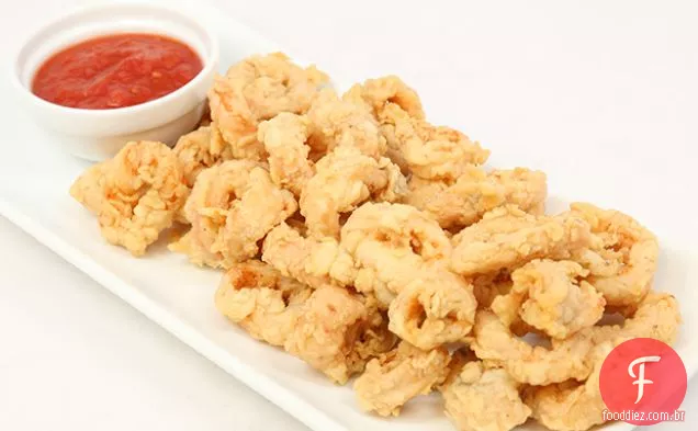 Calamari com molho de tomate assado