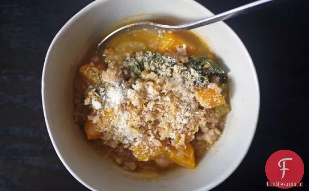 Sopa De Couve, Abóbora E Farro Com Ervilhas