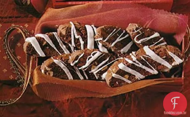 Chocolate, avelã e gengibre Biscotti