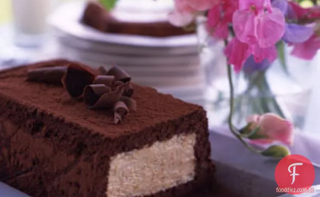 Bolo Mocha com Semifreddo maltado