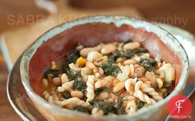 Couve, Feijão Branco E Sopa De Macarrão